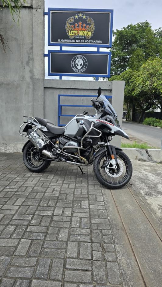 Brand New Ready Stock